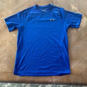 Men’s Blue Under Armour Tech Tee.